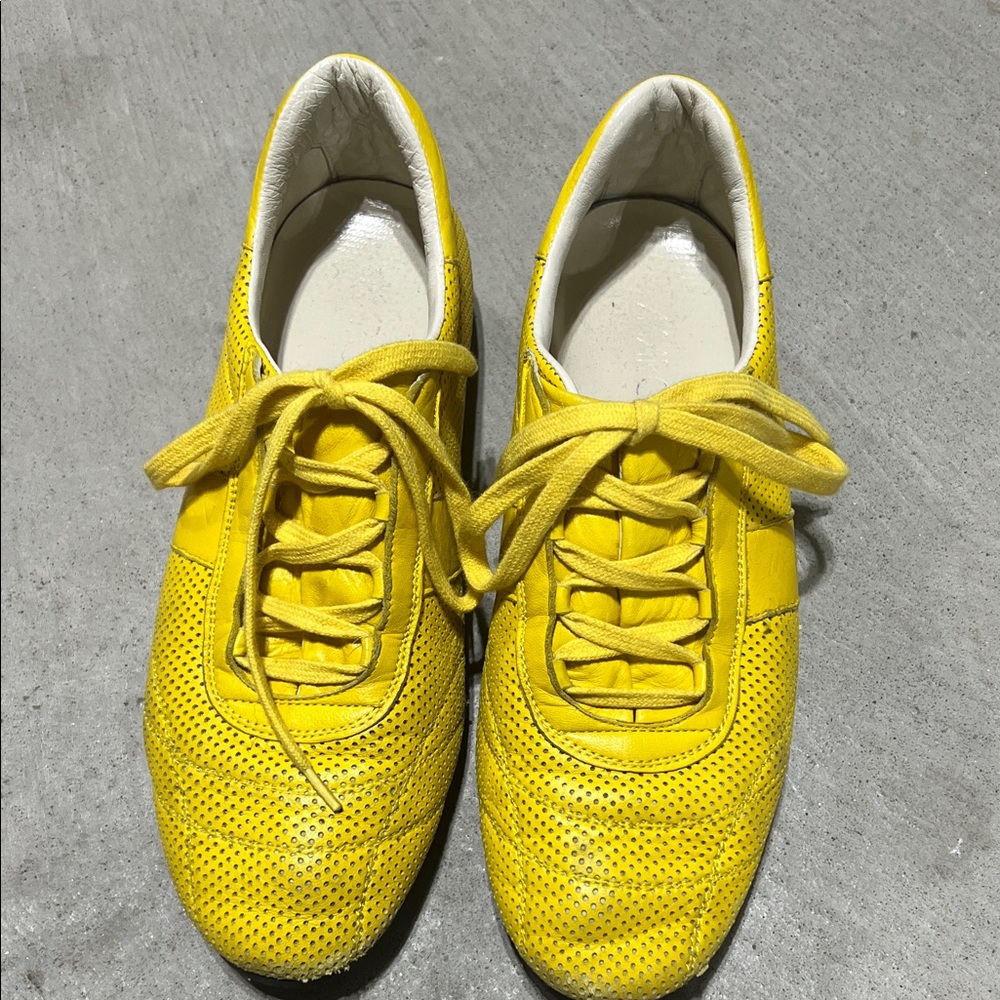 Yellow Women's Flats & Loafers